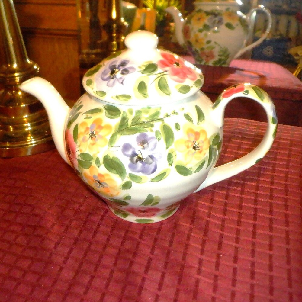~~~ Gallery T-POT / Rose Prairie Design  / 9 - 9.5 Cups ~~~